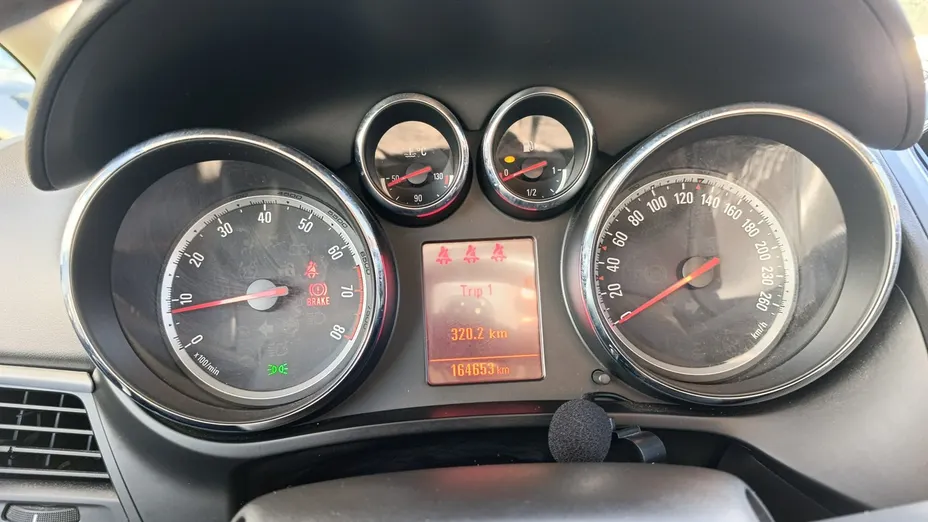 OPEL Zafira -