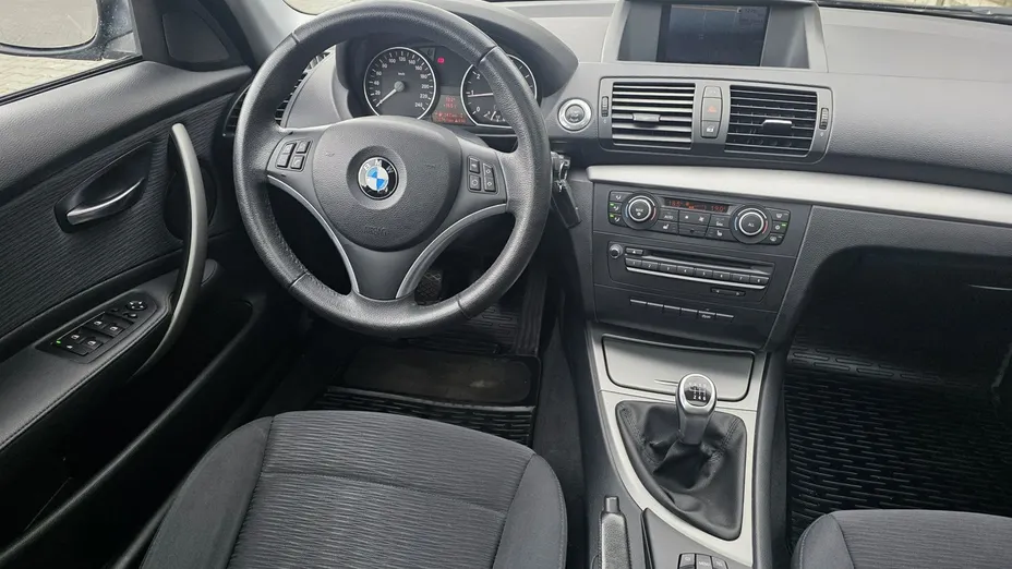BMW Seria 1 -