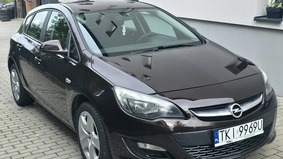 OPEL Astra -