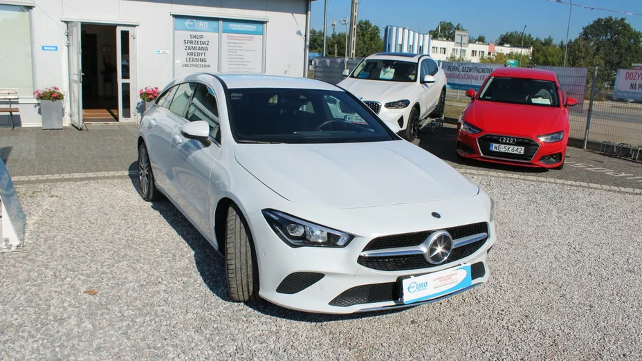 MERCEDES-BENZ CLA -