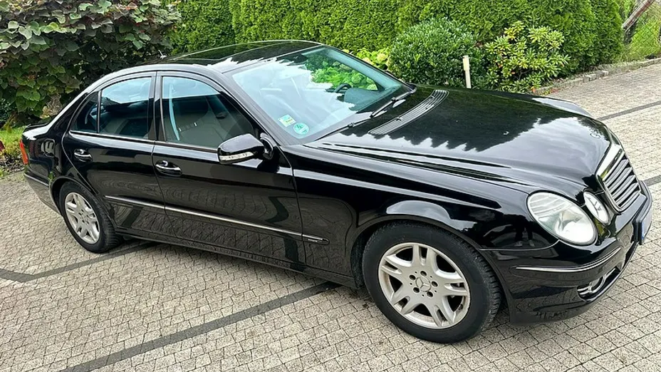 MERCEDES-BENZ E Klasa -