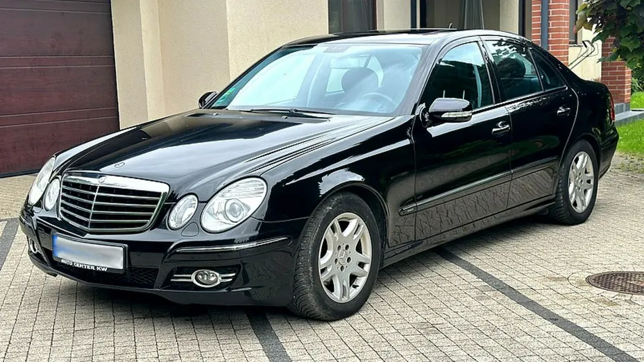 MERCEDES-BENZ E Klasa -