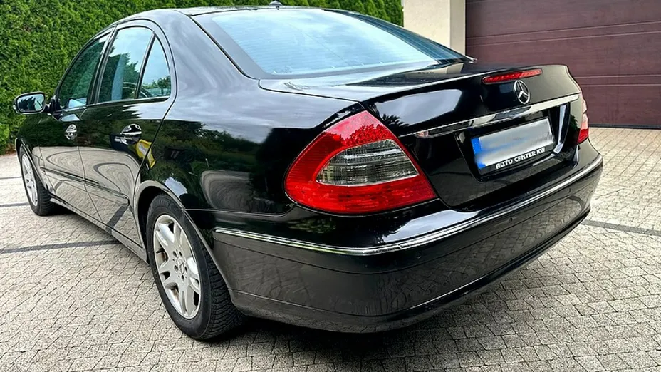 MERCEDES-BENZ E Klasa -