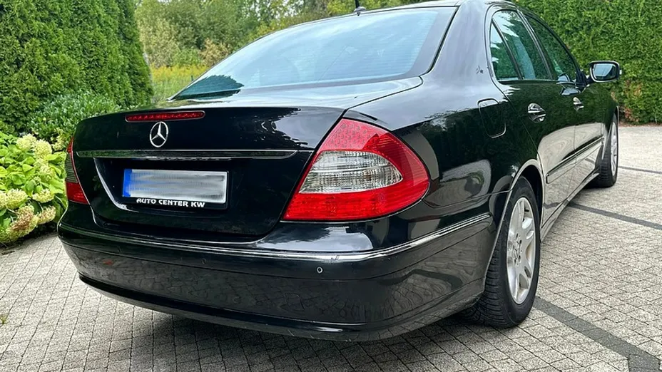 MERCEDES-BENZ E Klasa -