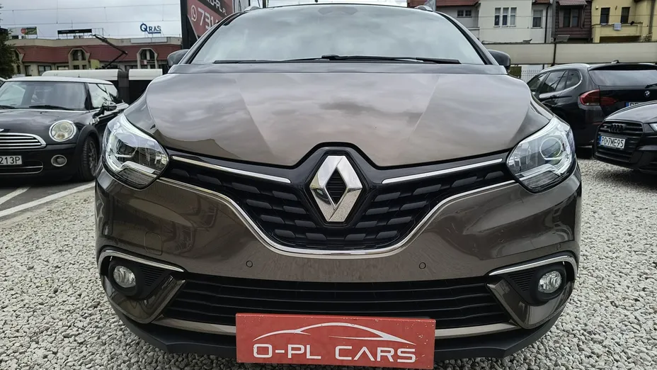RENAULT Grand Scenic -