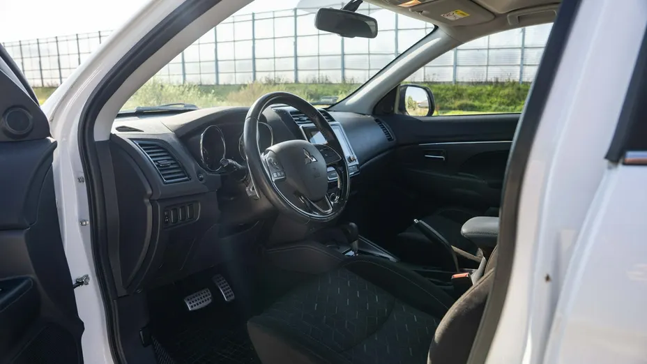 MITSUBISHI ASX -