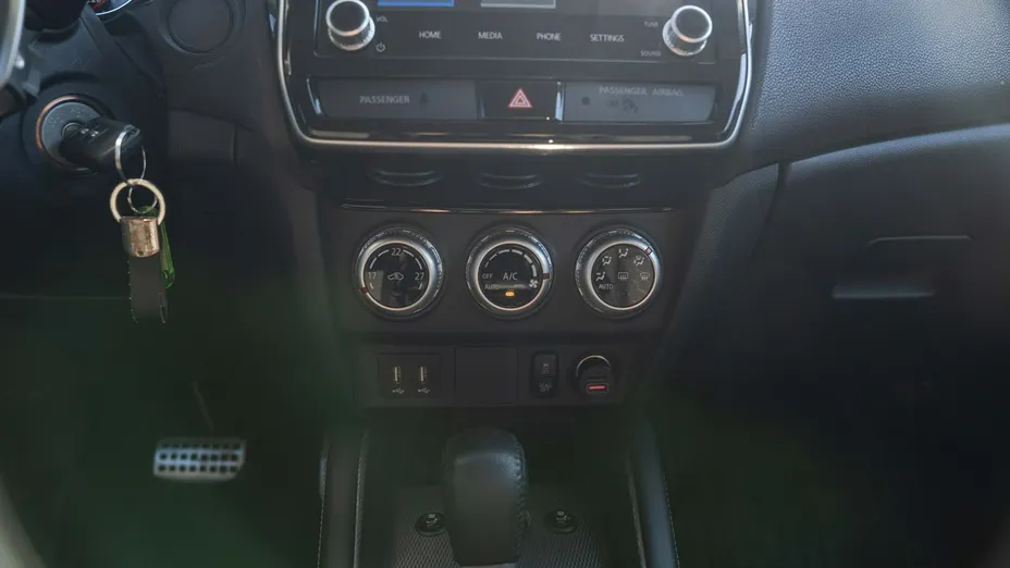 MITSUBISHI ASX -