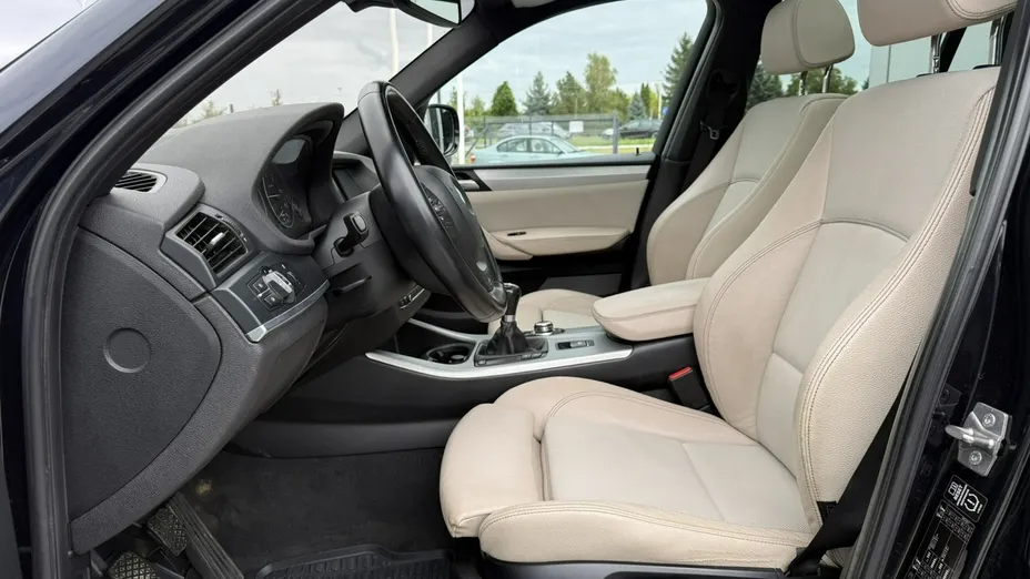 BMW X3 -
