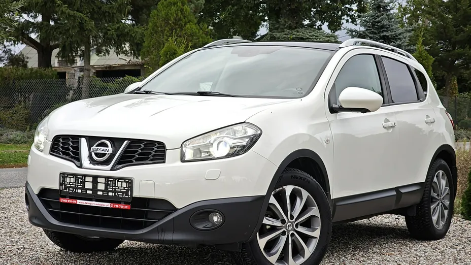 NISSAN Qashqai -