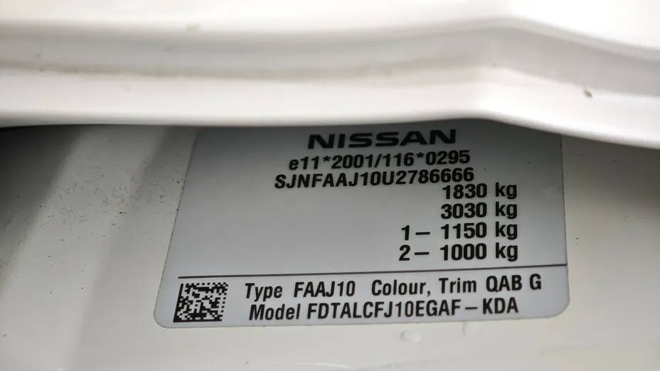 NISSAN Qashqai -