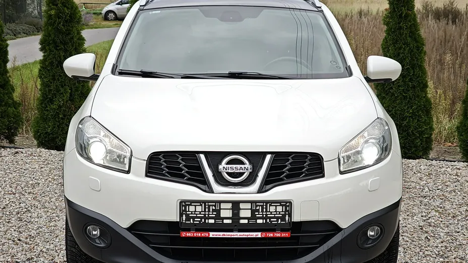 NISSAN Qashqai -