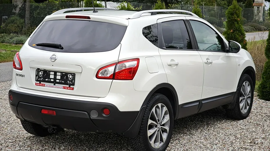 NISSAN Qashqai -