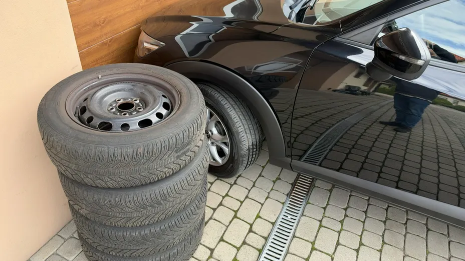 MAZDA CX-3 -