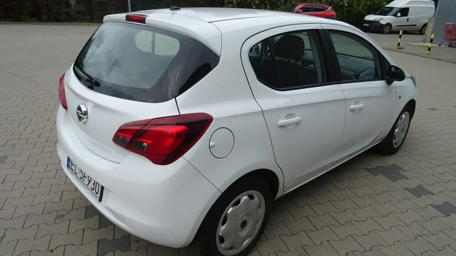 OPEL Corsa -