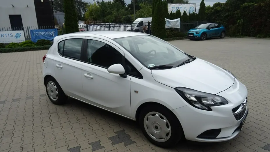 OPEL Corsa -
