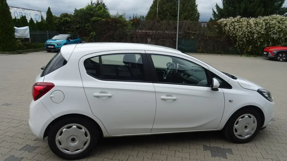 OPEL Corsa -