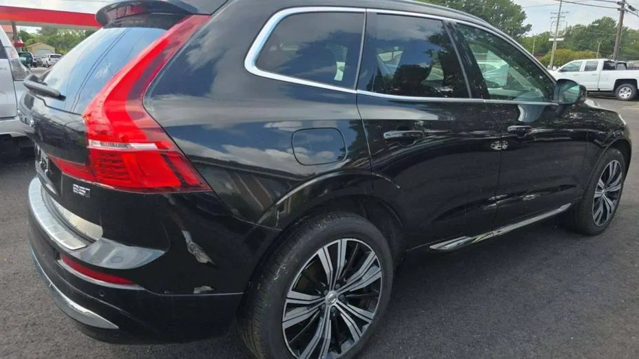 VOLVO XC60 -