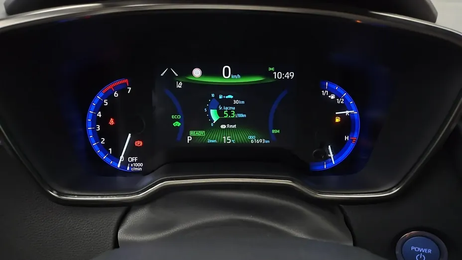 TOYOTA Corolla -