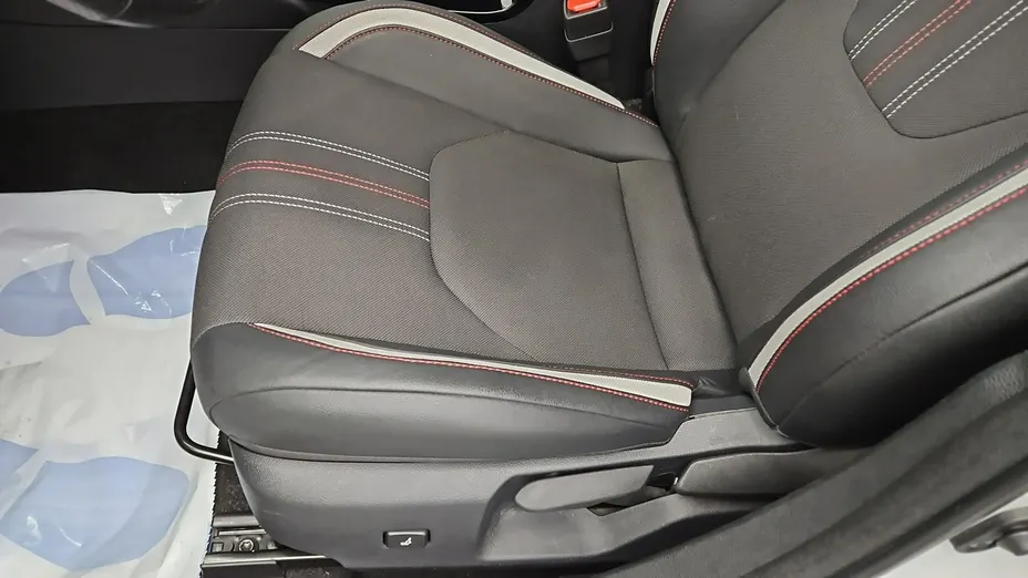 TOYOTA Corolla -