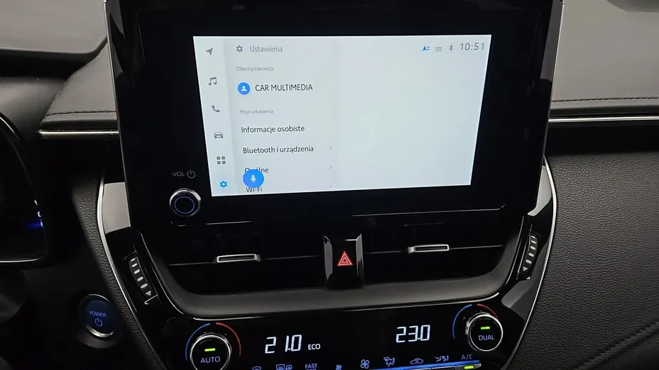 TOYOTA Corolla -