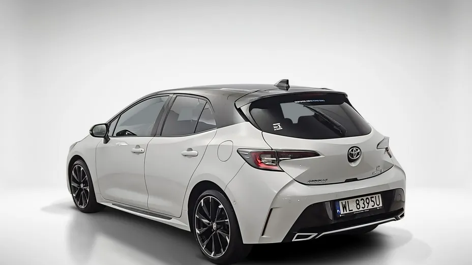 TOYOTA Corolla -