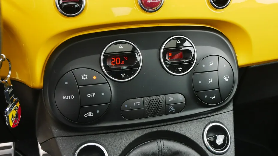ABARTH 595 -