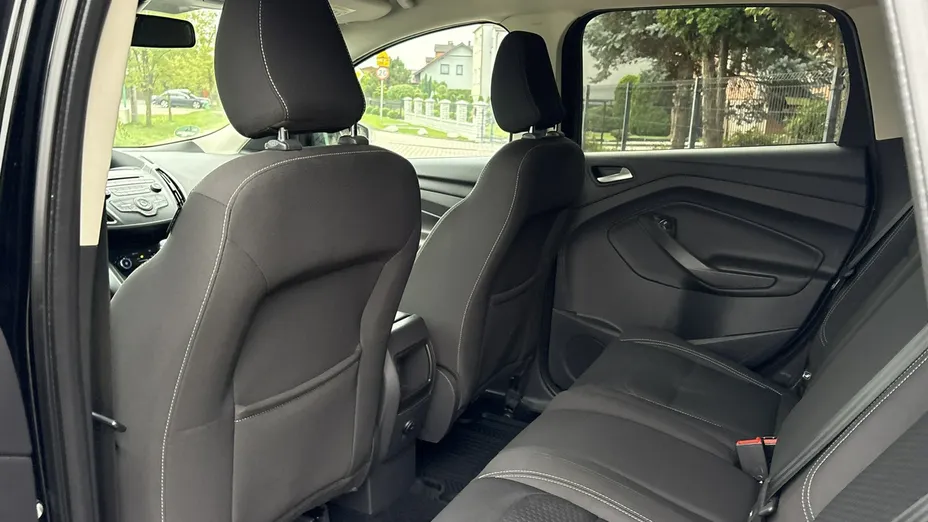 FORD Kuga -