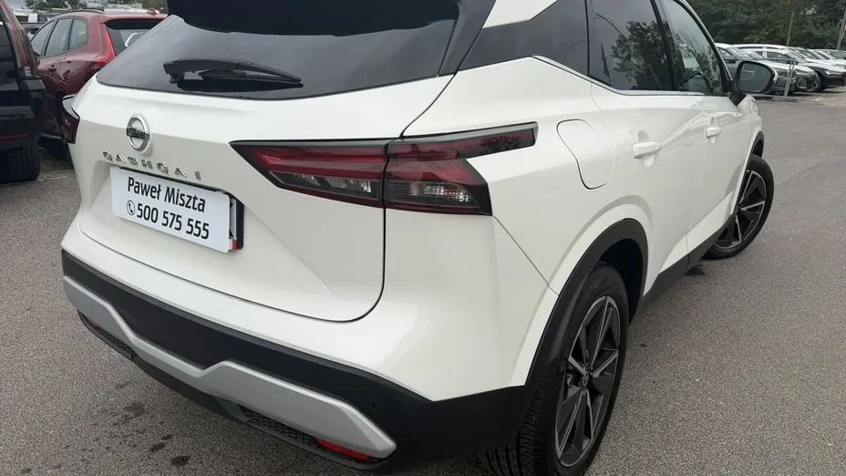 NISSAN Qashqai -