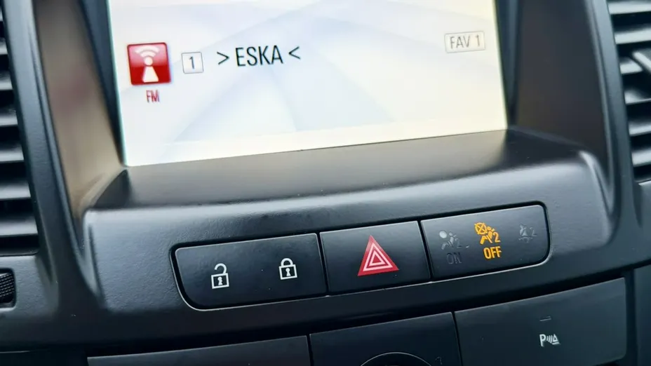 OPEL Insignia -