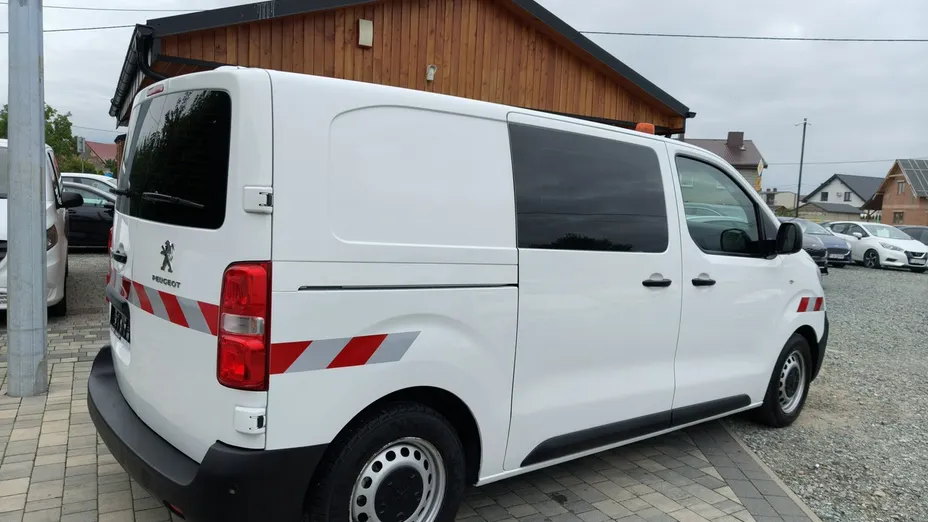 PEUGEOT Expert -