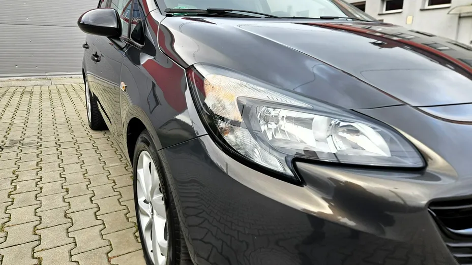 OPEL Corsa -