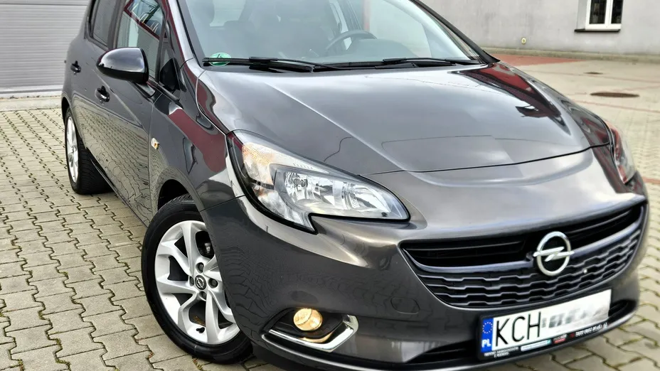 OPEL Corsa -