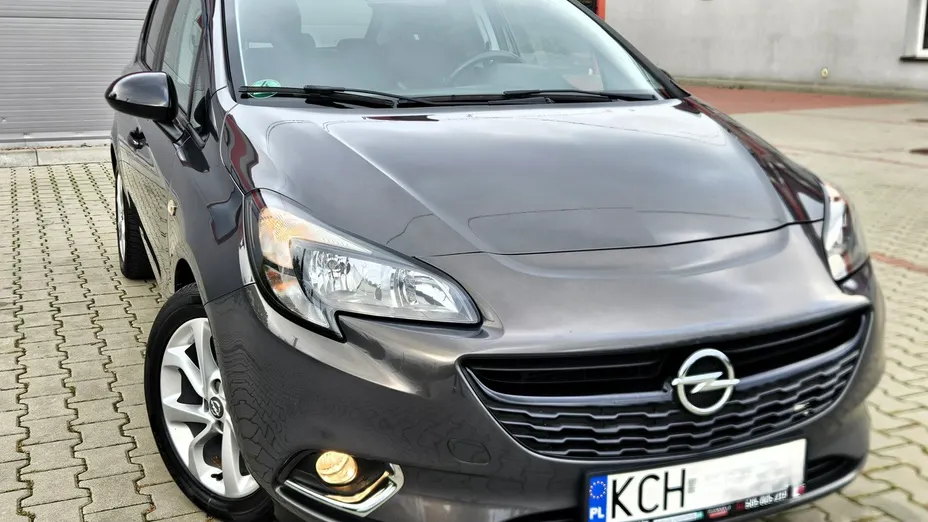 OPEL Corsa -
