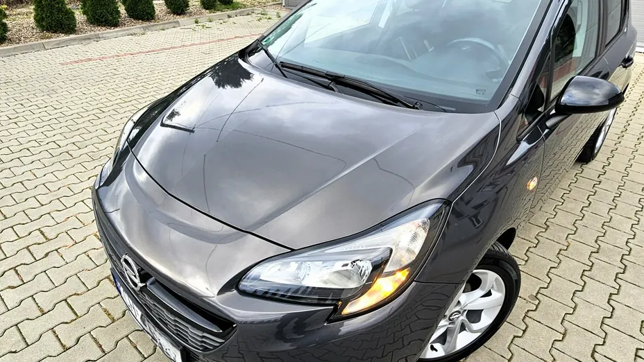 OPEL Corsa -