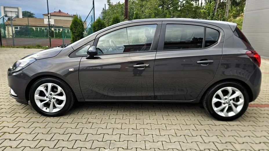 OPEL Corsa -