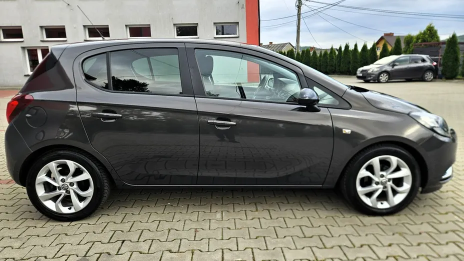 OPEL Corsa -