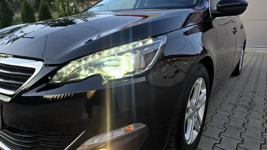 RENAULT Megane -