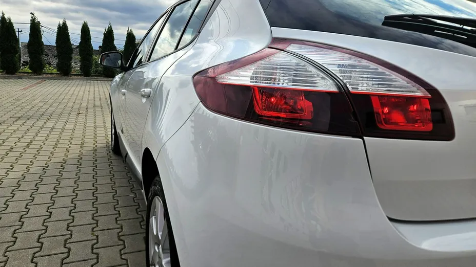 RENAULT Megane -