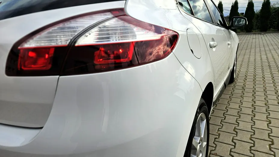 RENAULT Megane -