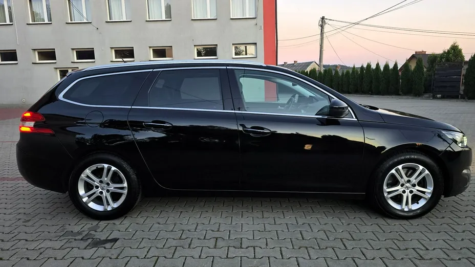 RENAULT Megane -