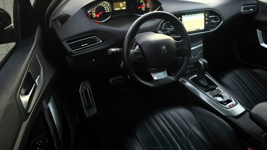 RENAULT Megane -