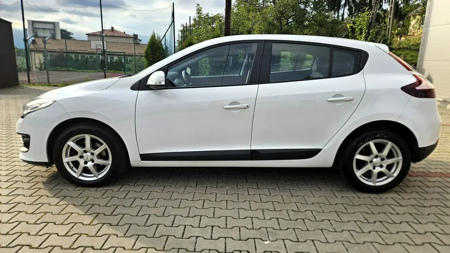 RENAULT Megane -
