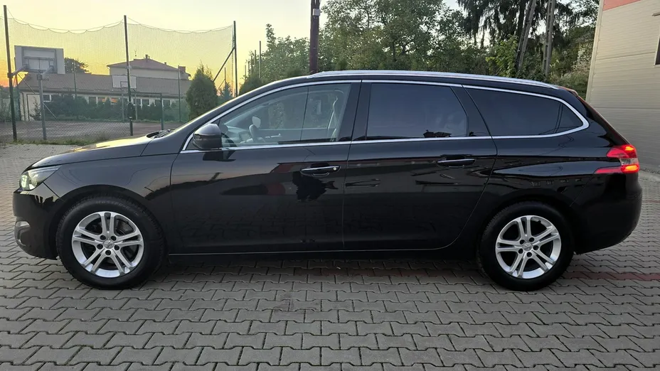 RENAULT Megane -