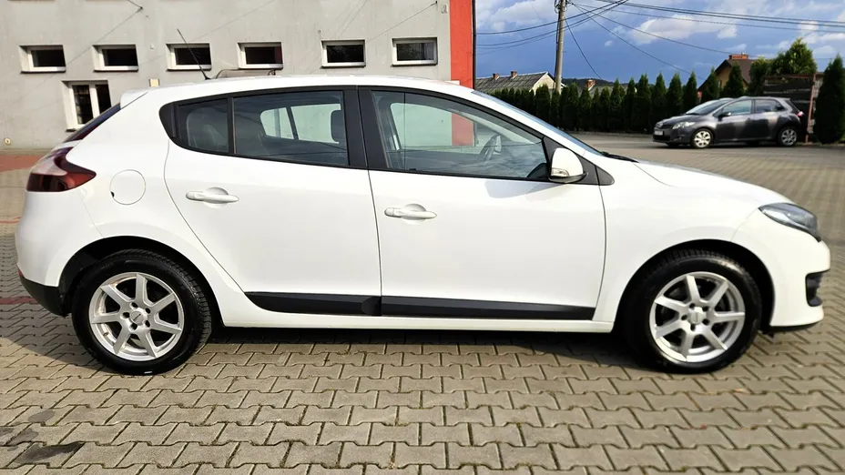 RENAULT Megane -