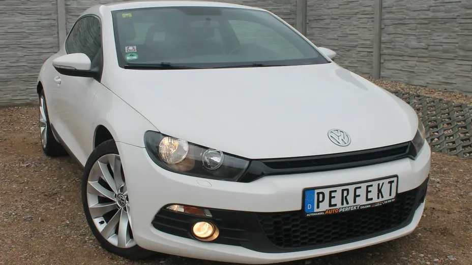 VOLKSWAGEN Scirocco -