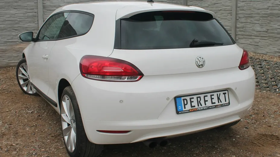 VOLKSWAGEN Scirocco -