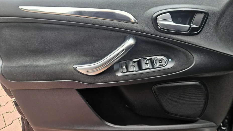 FORD S-MAX -