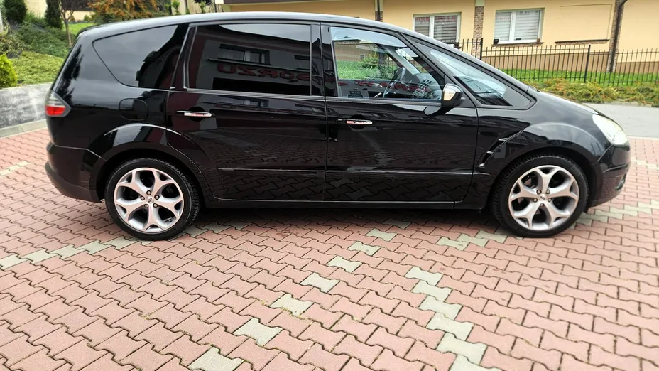 FORD S-MAX -
