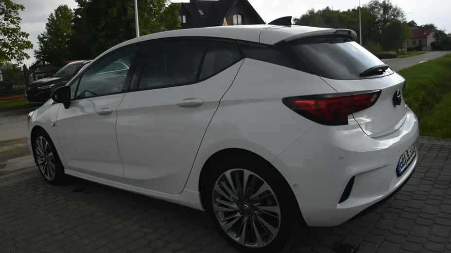 OPEL Astra -