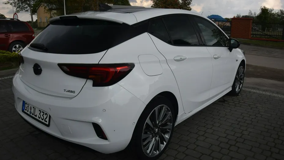 OPEL Astra -